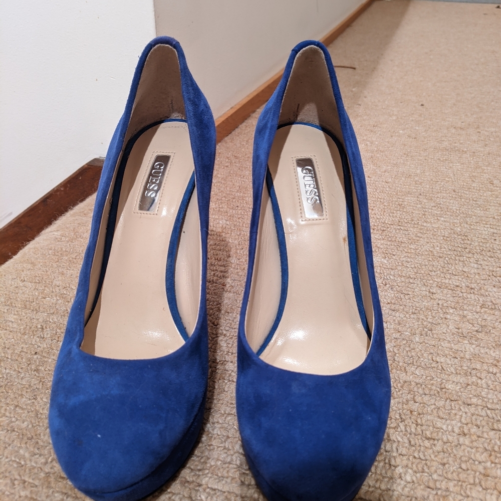 Heels - Picture 3 of 5